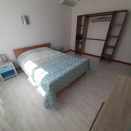 Apartamento Aux Portes De L'ardèche En Cévennes Saint-Ambroix